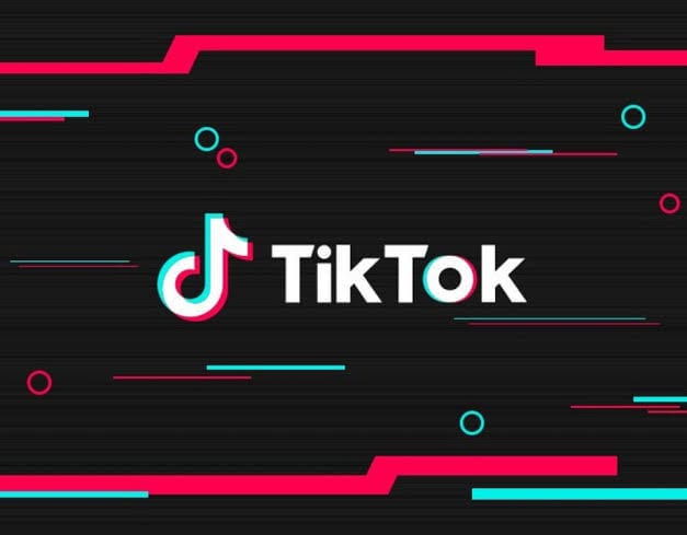 how to duet on TikTok with saved video